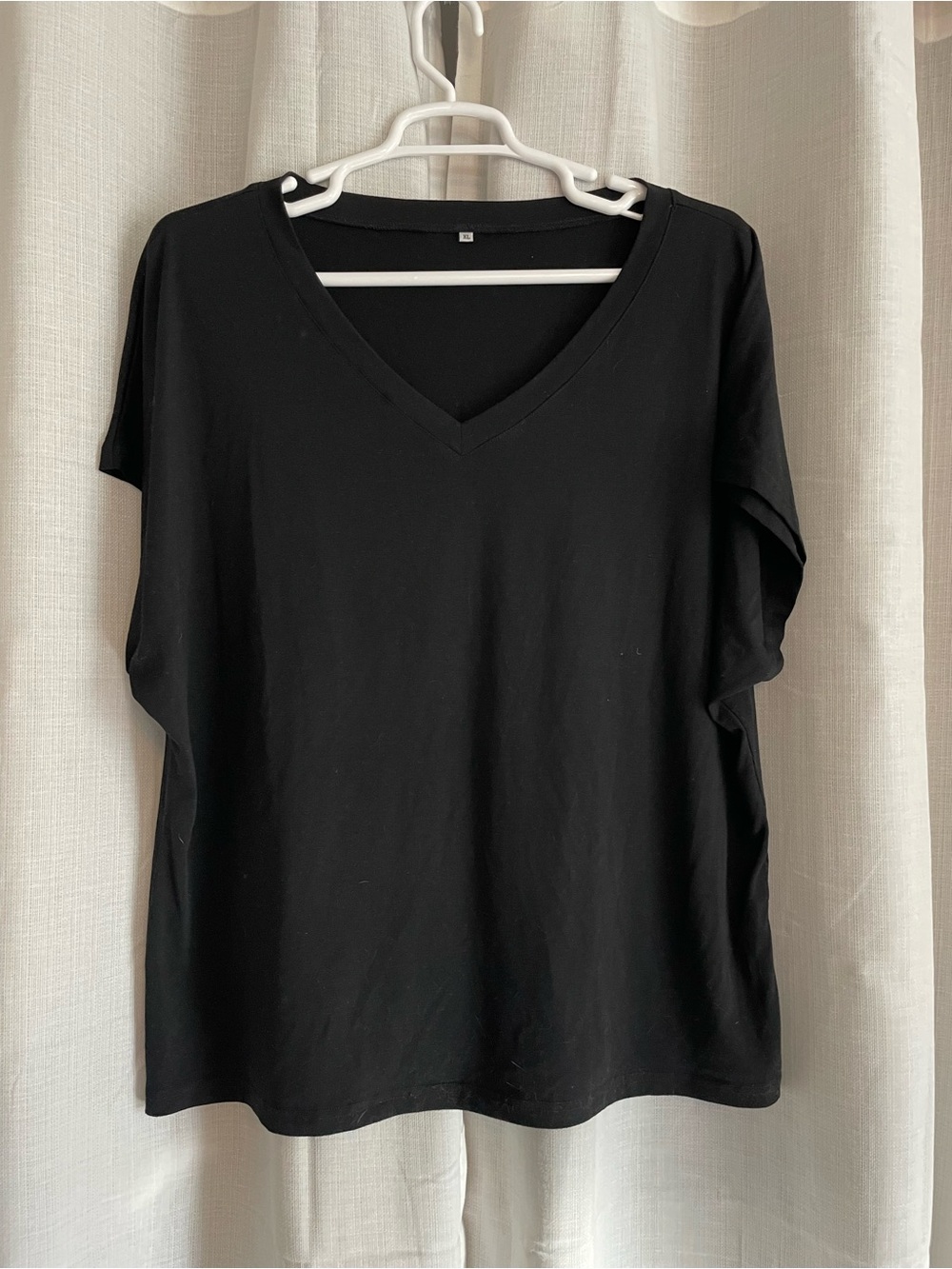 Women's Black V-Neck Short Sleeve Tee